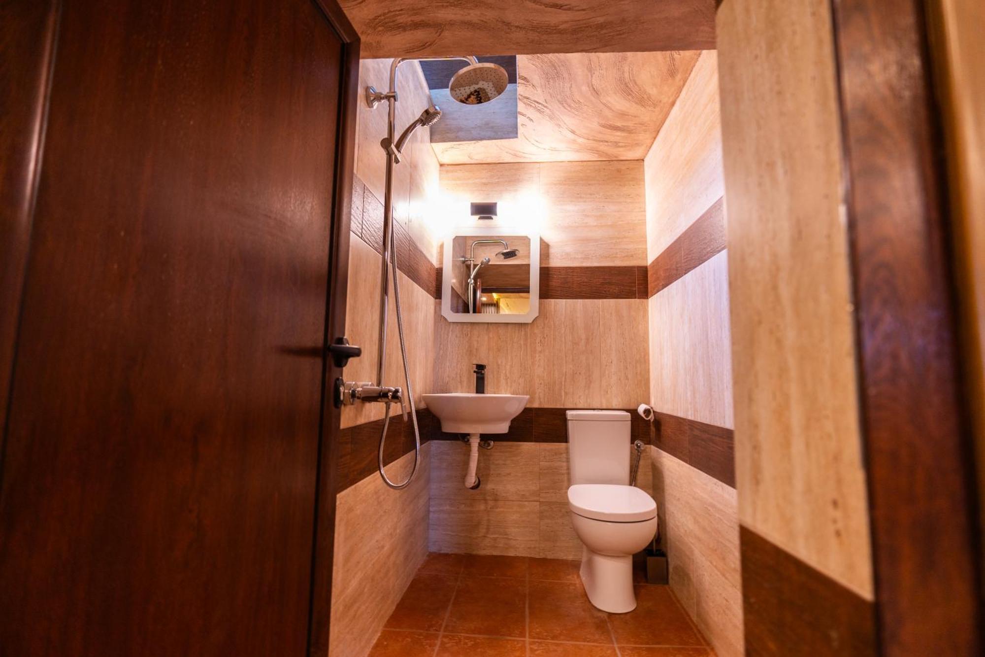 Family Hotel Bunara Брестник Екстериор снимка